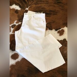 Chico's Women's So Slimming Girlfriend Slim Leg Ankle in Alabaster